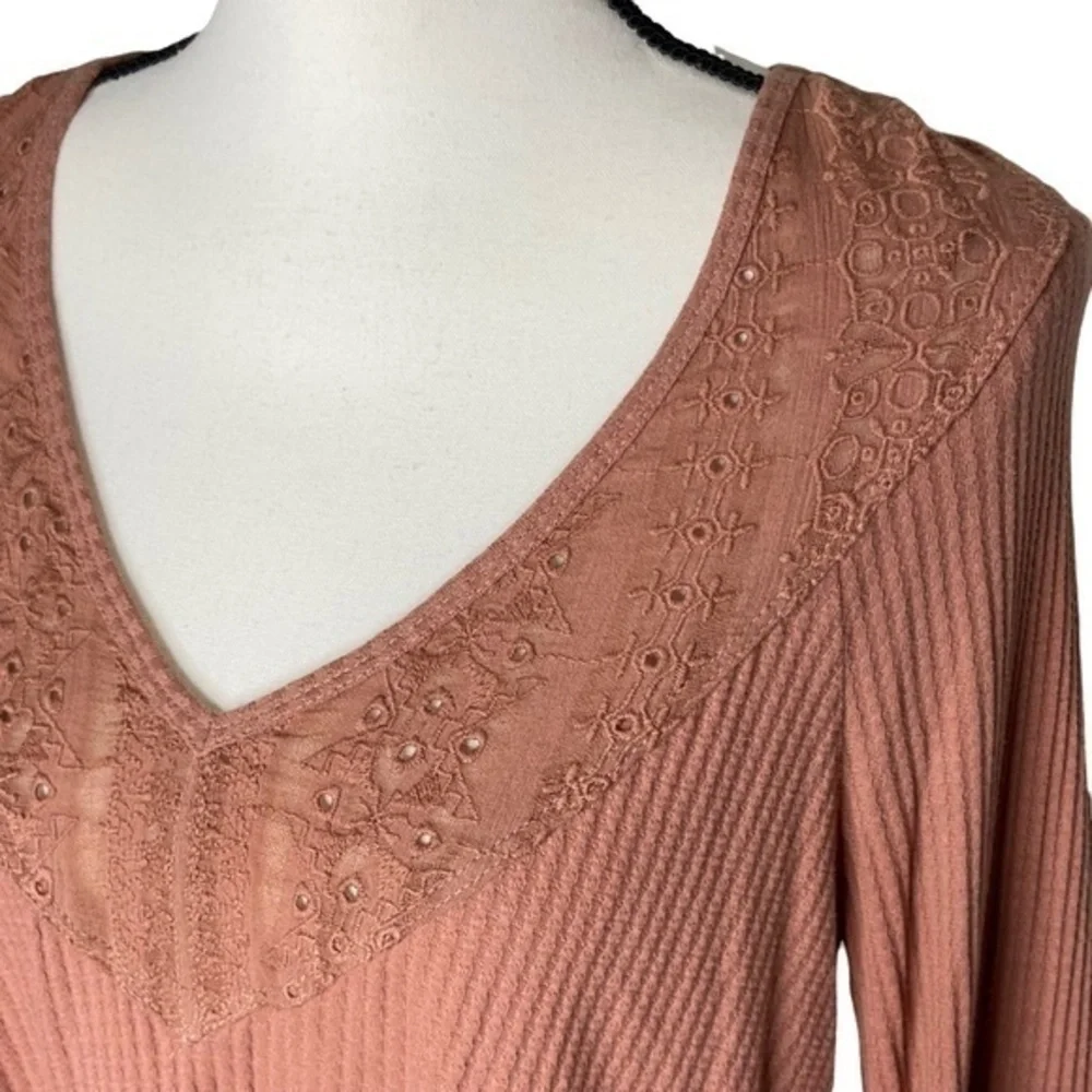 Free People Top Blush Pink Sayluita Boho Eyelet Bell Sleeve Thermal V Neck Small